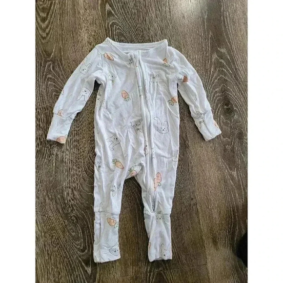 Bamboo Easter bunny baby pajamas pjs size‎ 0-3 months #5 - Picture 1 of 3